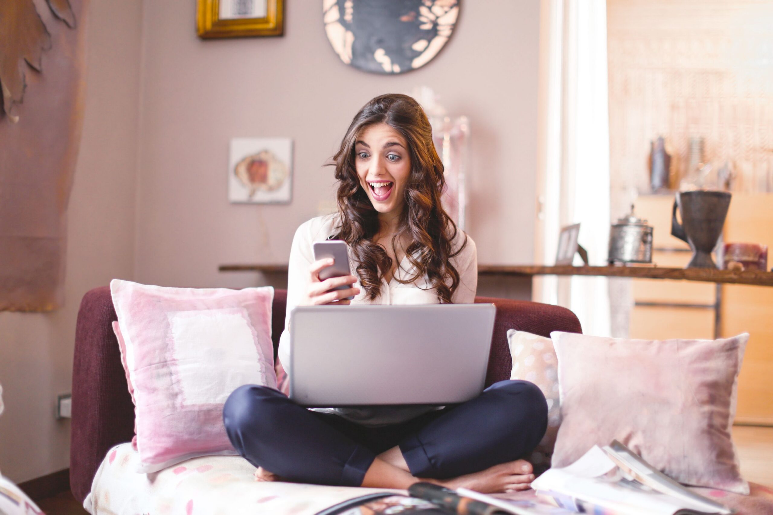 woman choosing the best online life coaching certification for her